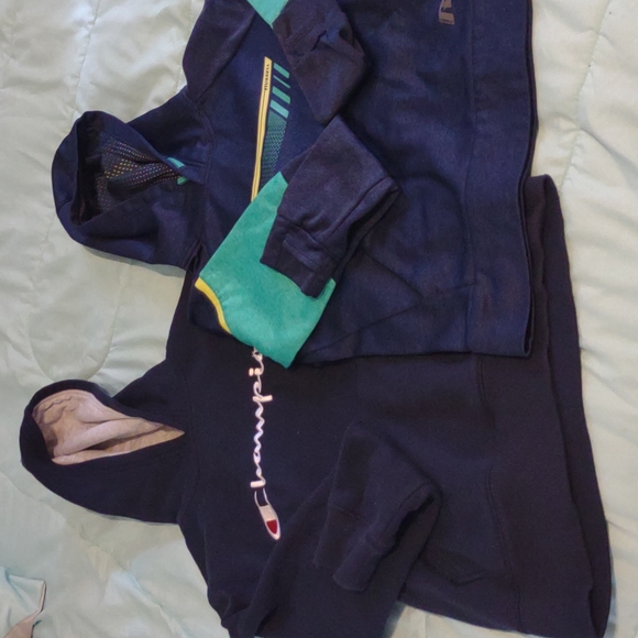 Boys youth Hoodies - Picture 1 of 3